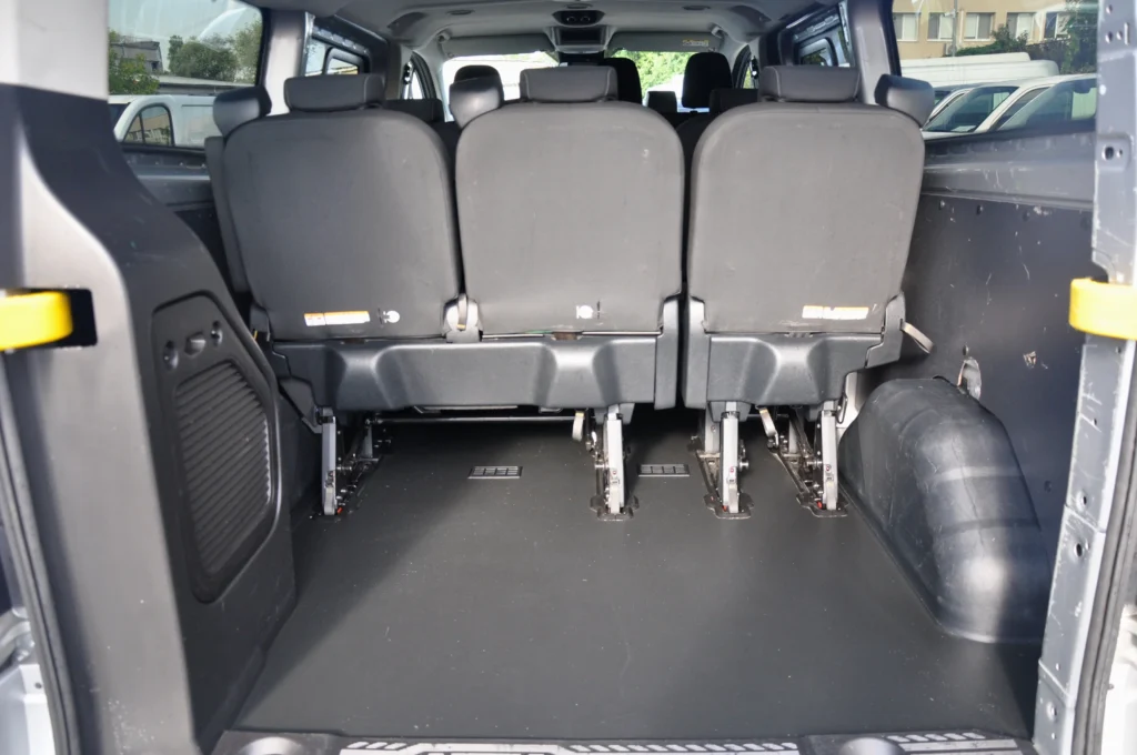 Ford Transit Custom L2H1 9 Locuri - 2019 - Levis Automobile