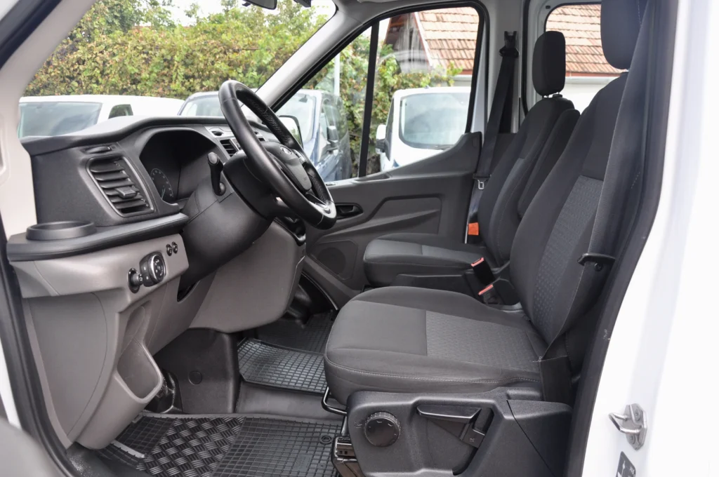 Ford Transit Doka 6L Basculabil - 2019 - Levis Automobile
