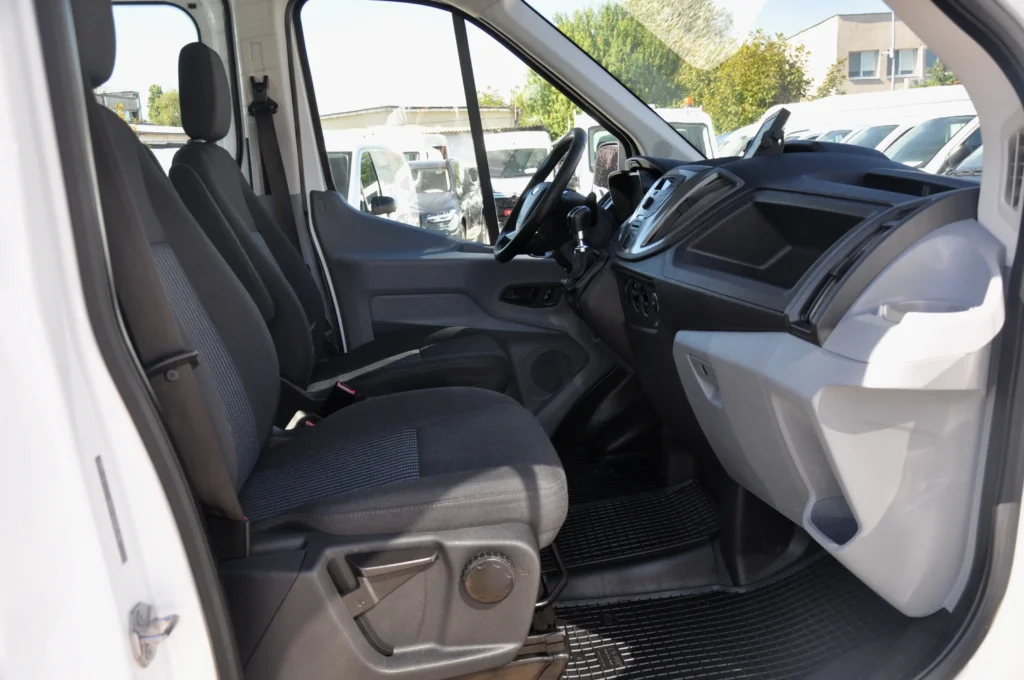 Ford Transit Doka Basculabil 6L - 2017 - Levis Automobile