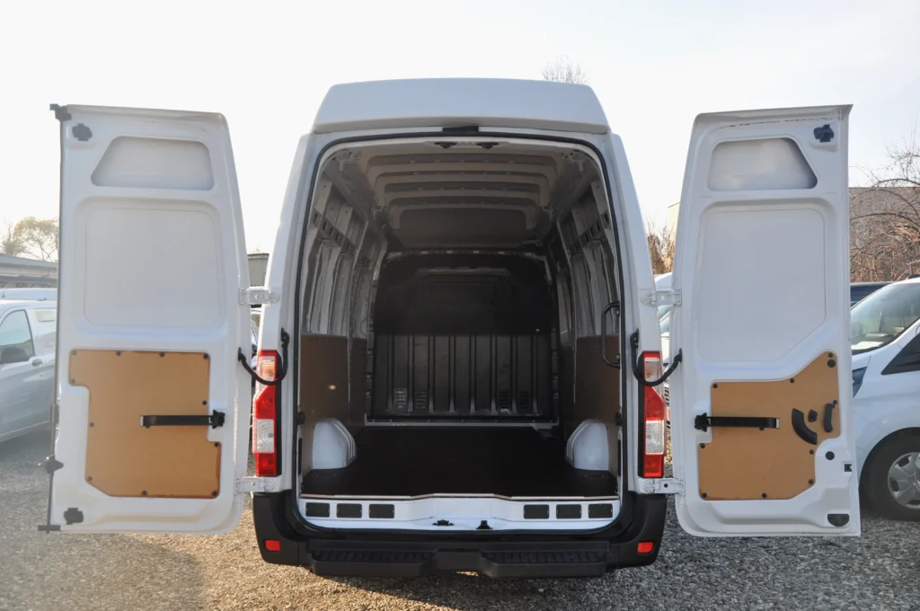 Renault Master L4H3 Van - 2022 - Levis Automobile