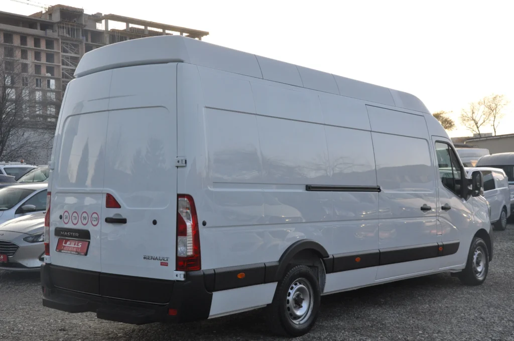 Renault Master L4H3 Van - 2022 - Levis Automobile