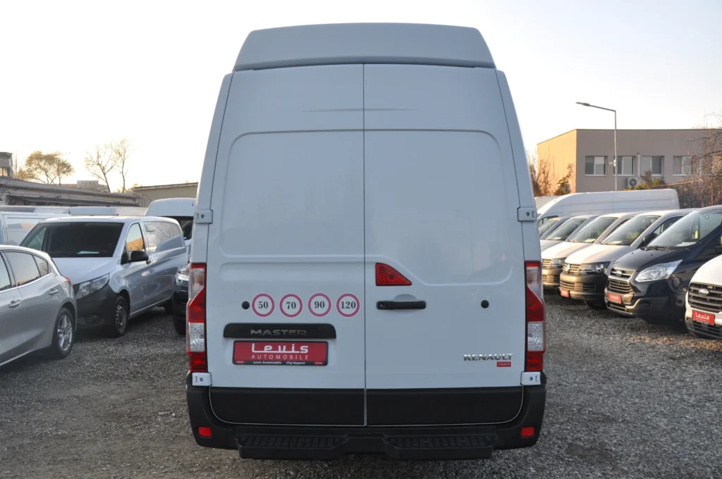 Renault Master L4H3 Van - 2022 - Levis Automobile