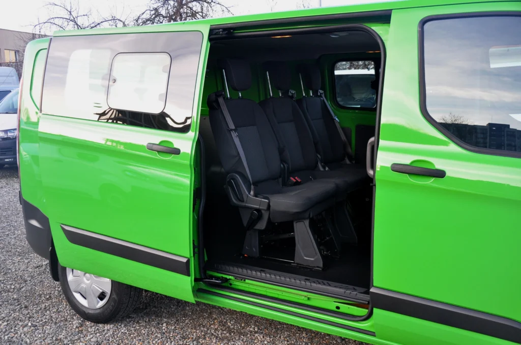Ford Transit Custom L2H1 Doka - 2021 - Levis Automobile