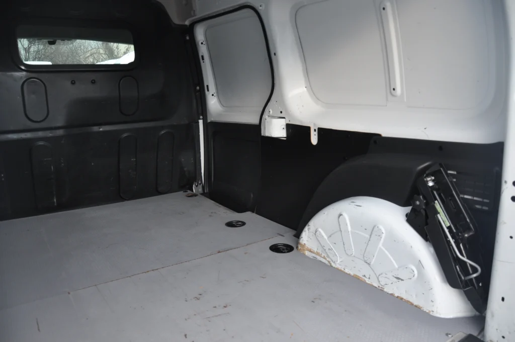 Renault Kangoo L2H1 Van - 2021 - Levis Automobile