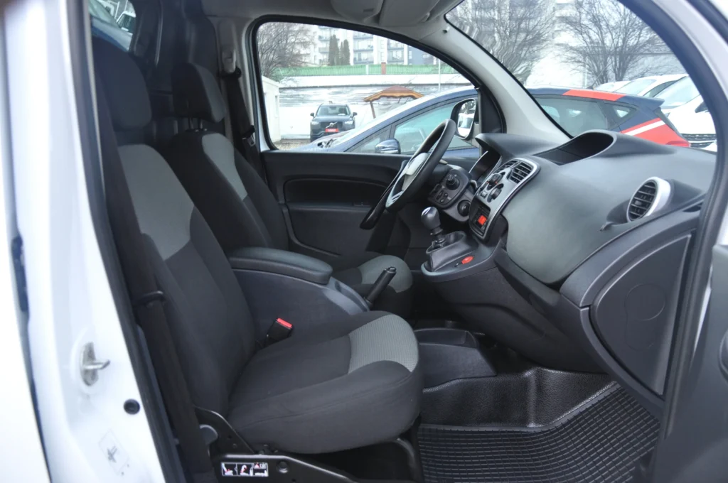 Renault Kangoo L2H1 Van - 2021 - Levis Automobile