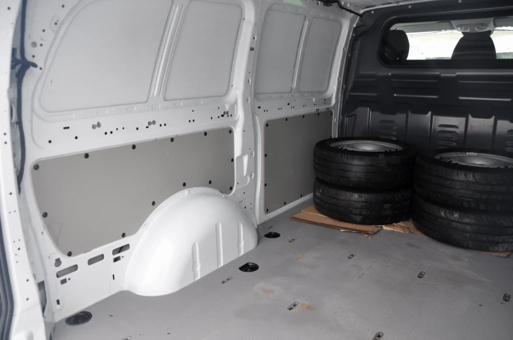 Mercedes-Benz Vito Van Automat 4x4 - 2021 - Levis Automobile