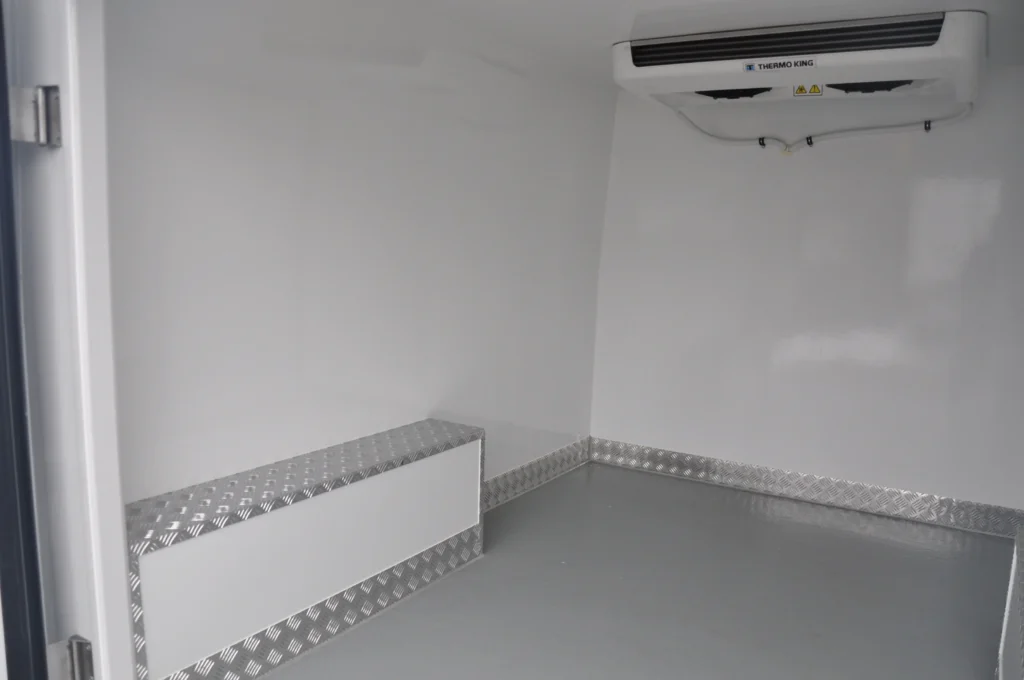 Peugeot Boxer Van Frigorific -18 -20 Grade - Levis Automobile