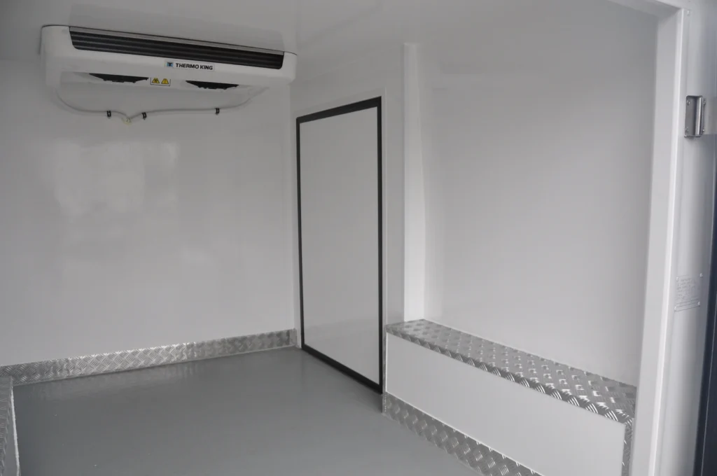 Peugeot Boxer Van Frigorific -18 -20 Grade - Levis Automobile