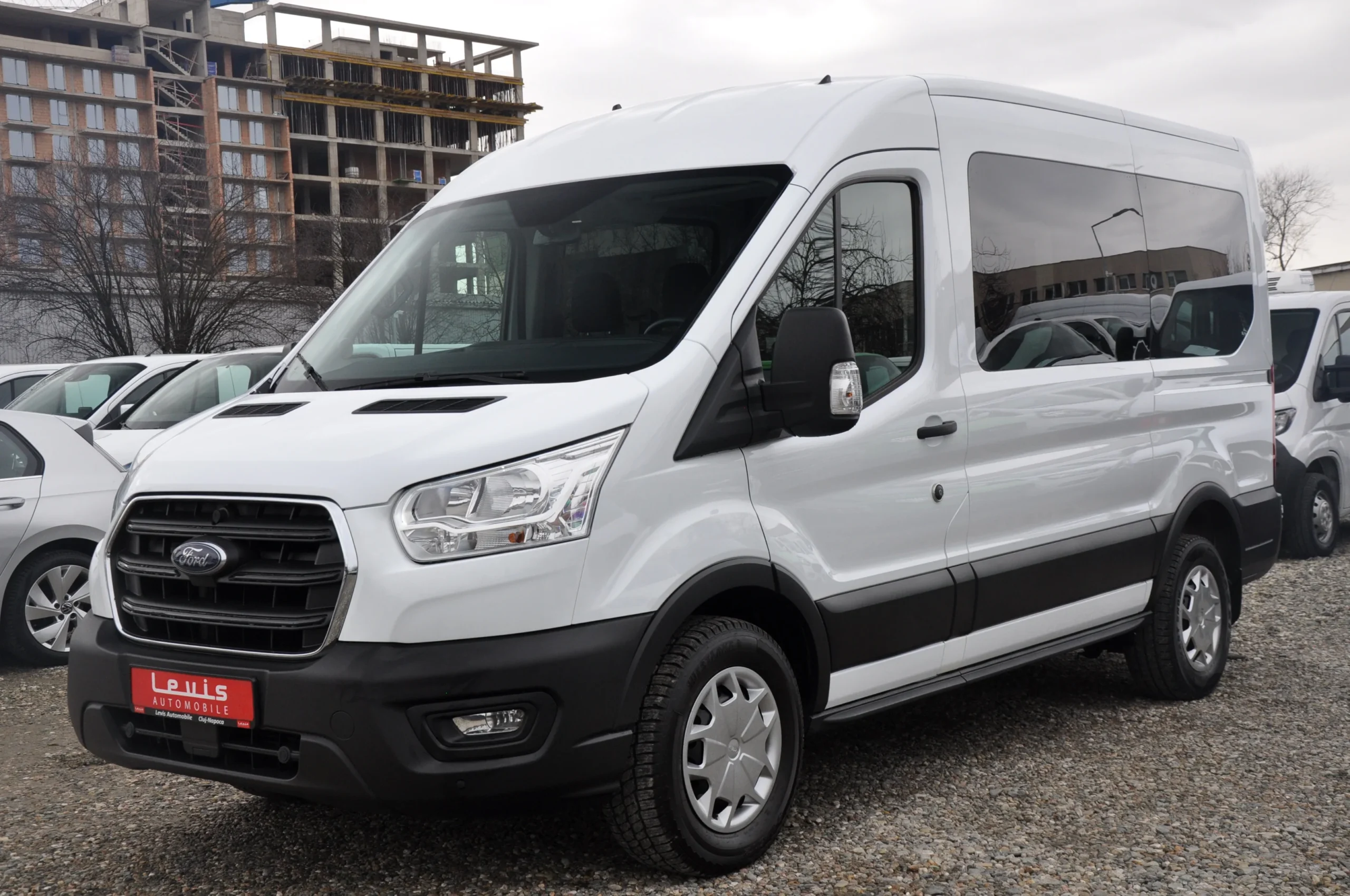 ford-transit-l2h2-9-locuri-2020-levis-automobile