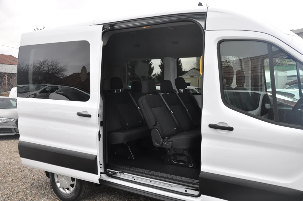 Ford Transit L2H2 9 Locuri - 2020 - Levis Automobile