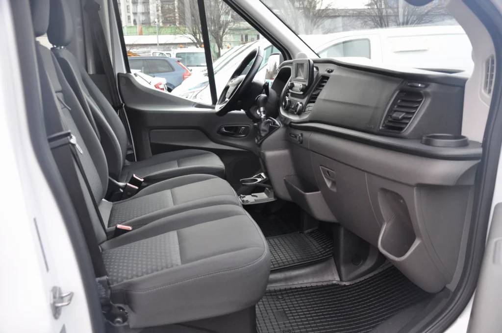 Ford Transit L2H2 9 Locuri - 2020 - Levis Automobile