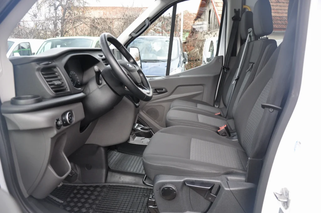 Ford Transit L2H2 9 Locuri - 2020 - Levis Automobile